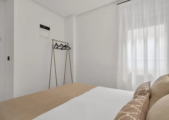 Lovely & Balcony By Ele * Malaga